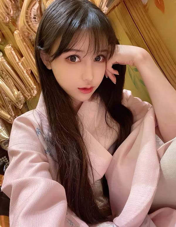 芝加哥大学生伴游