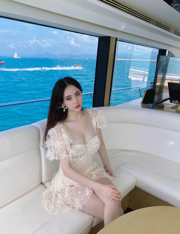 曼谷外围女经纪人